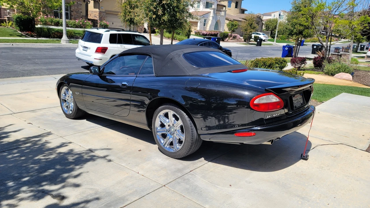 2000 Jaguar X100 XK8 - Image 11 of 21