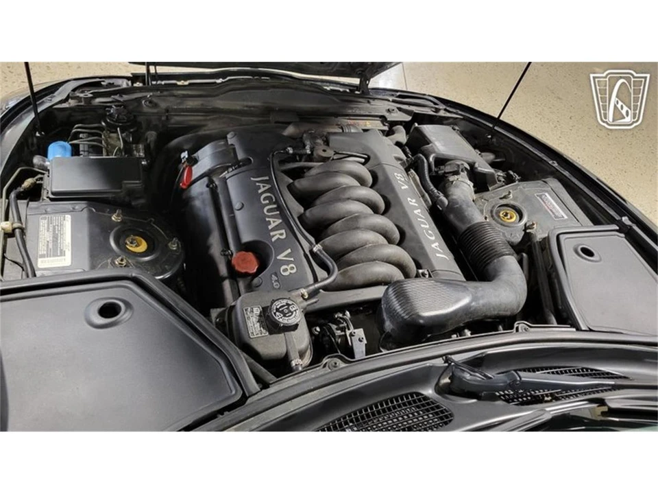 2000 Jaguar X100 XK8 - Image 11 of 31