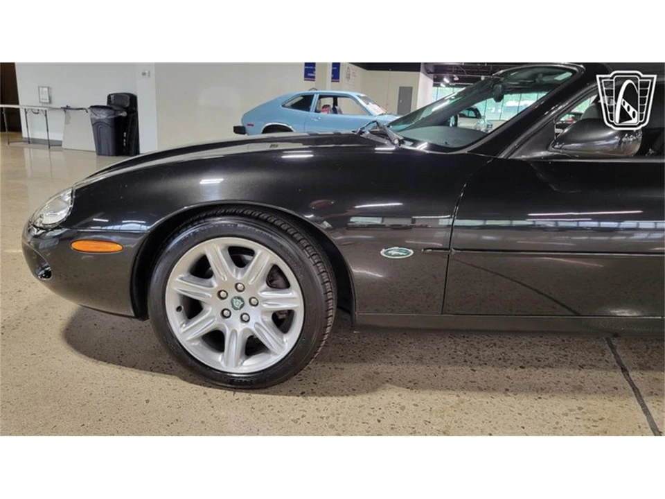 2000 Jaguar X100 XK8 - Image 25 of 31