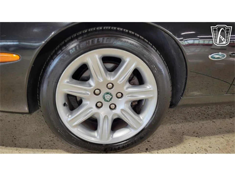 2000 Jaguar X100 XK8 - Image 5 of 31