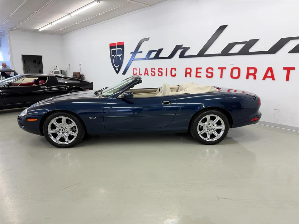 2000 Jaguar X100 XK8 - Image 6 of 31