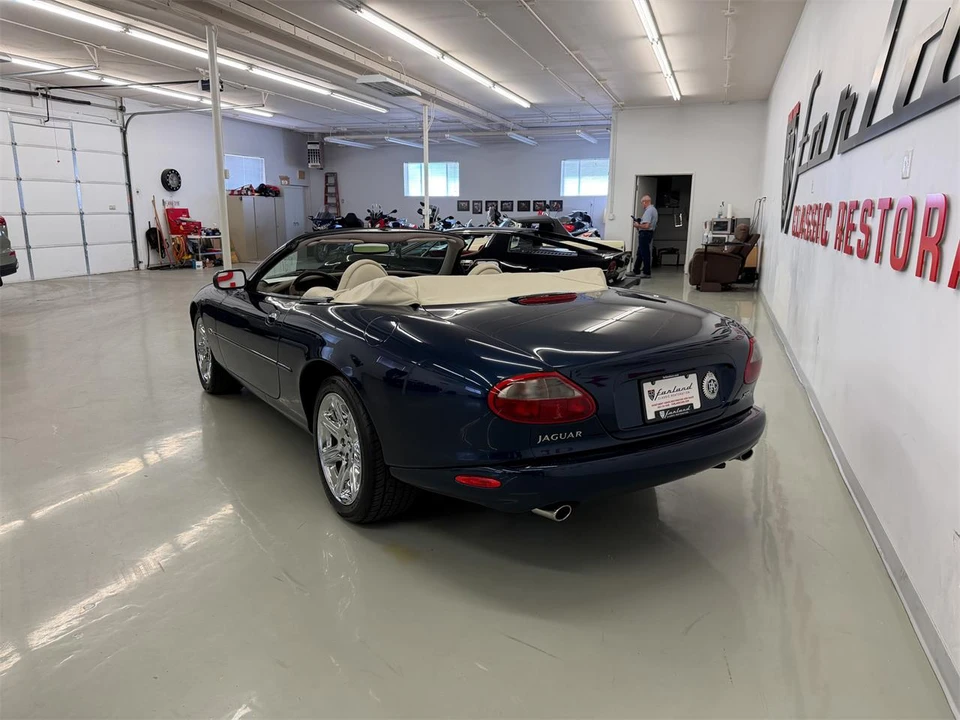 2000 Jaguar X100 XK8 - Image 7 of 31