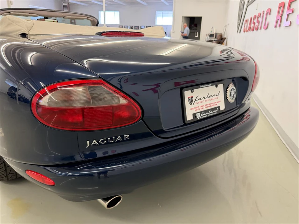 2000 Jaguar X100 XK8 - Image 21 of 31