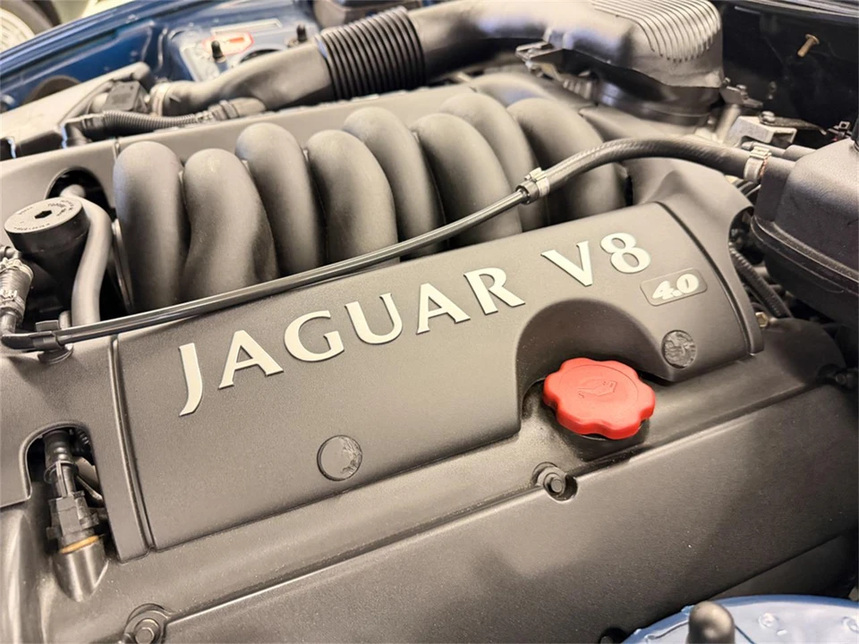 2000 Jaguar X100 XK8 - Image 29 of 31