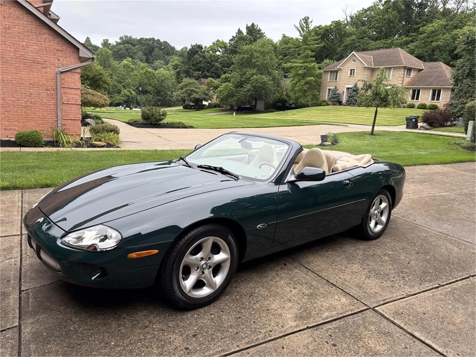 2000 Jaguar X100 XK8 - Image 6 of 31