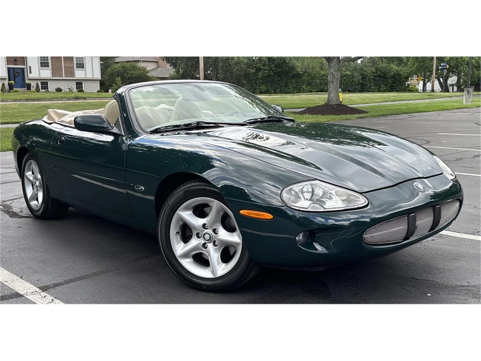 2000 Jaguar X100 XK8 - Image 20 of 31
