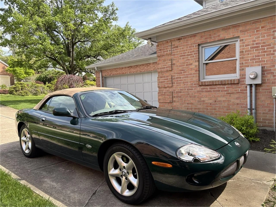 2000 Jaguar X100 XK8 - Image 17 of 31