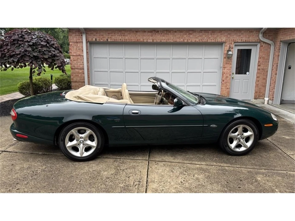 2000 Jaguar X100 XK8 - Image 3 of 31