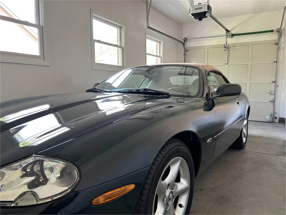 2000 Jaguar X100 XK8 - Image 18 of 31