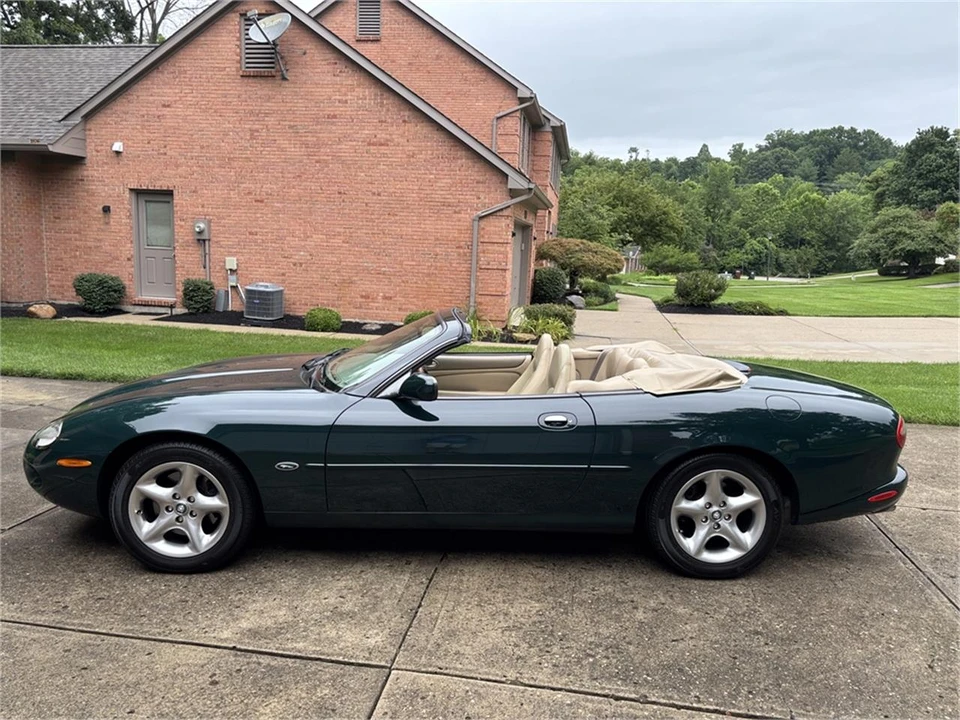 2000 Jaguar X100 XK8 - Image 8 of 31