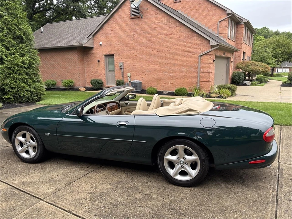 2000 Jaguar X100 XK8 - Image 9 of 31