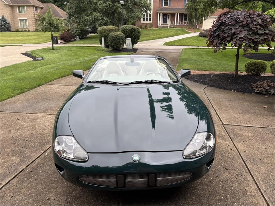 2000 Jaguar X100 XK8 - Image 15 of 31