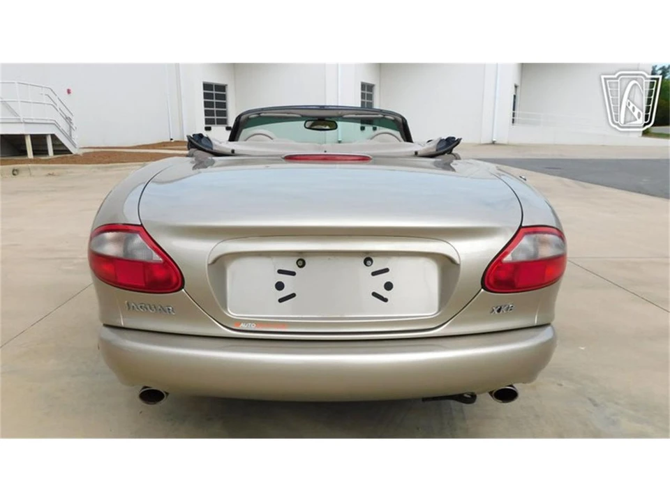 2000 Jaguar X100 XK8 - Image 21 of 31