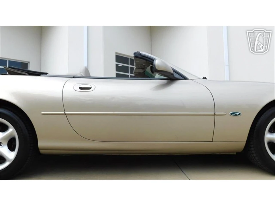 2000 Jaguar X100 XK8 - Image 29 of 31