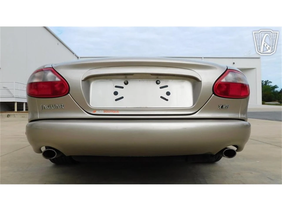 2000 Jaguar X100 XK8 - Image 20 of 31