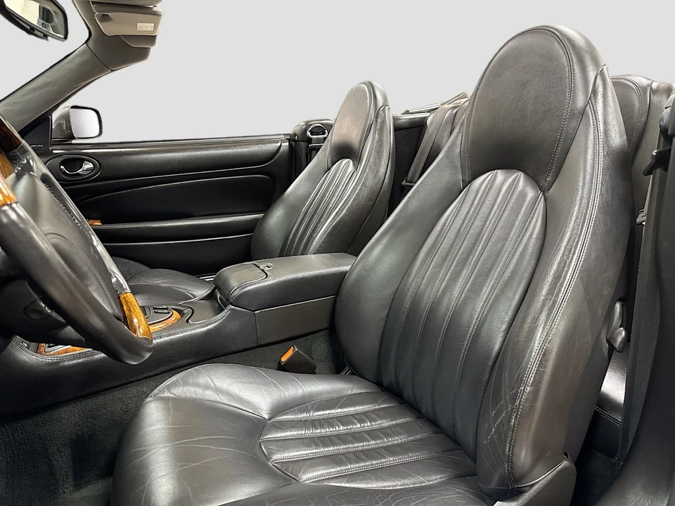 2000 Jaguar X100 XK8 - Image 18 of 21