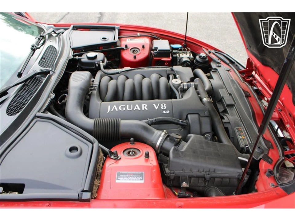 2000 Jaguar X100 XK8 - Image 11 of 31