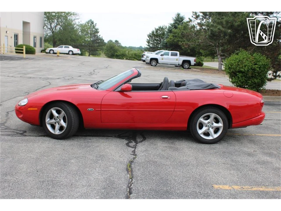 2000 Jaguar X100 XK8 - Image 21 of 31