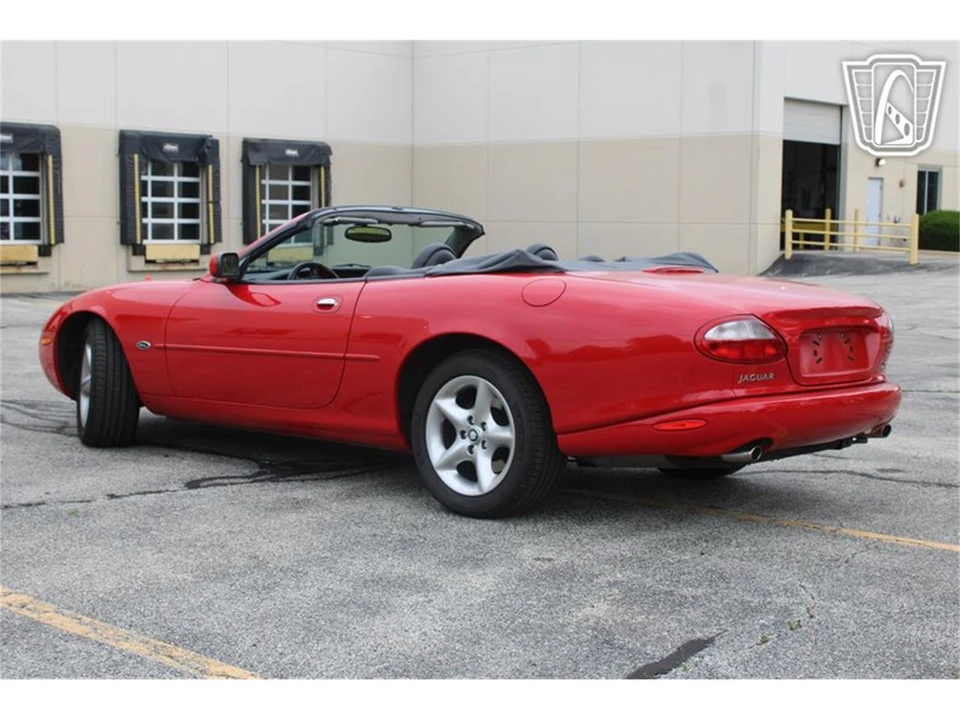 2000 Jaguar X100 XK8 - Image 2 of 31
