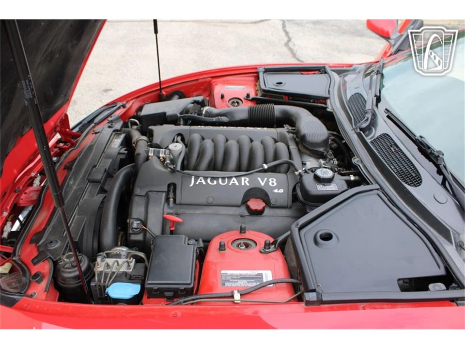 2000 Jaguar X100 XK8 - Image 12 of 31