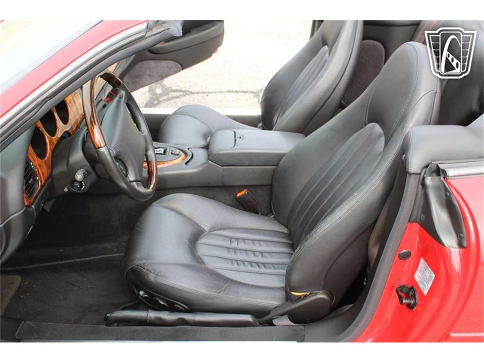 2000 Jaguar X100 XK8 - Image 13 of 31