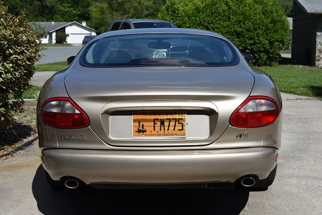 2000 Jaguar X100 XK8 - Image 6 of 29