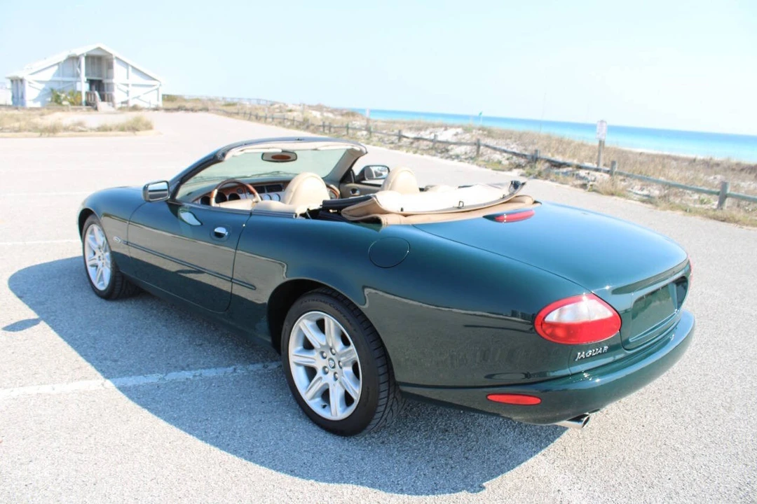 2000 Jaguar X100 XK8 - Image 19 of 31