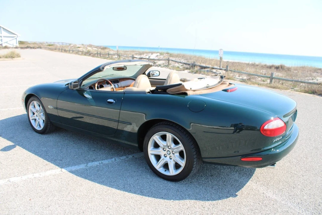 2000 Jaguar X100 XK8 - Image 17 of 31