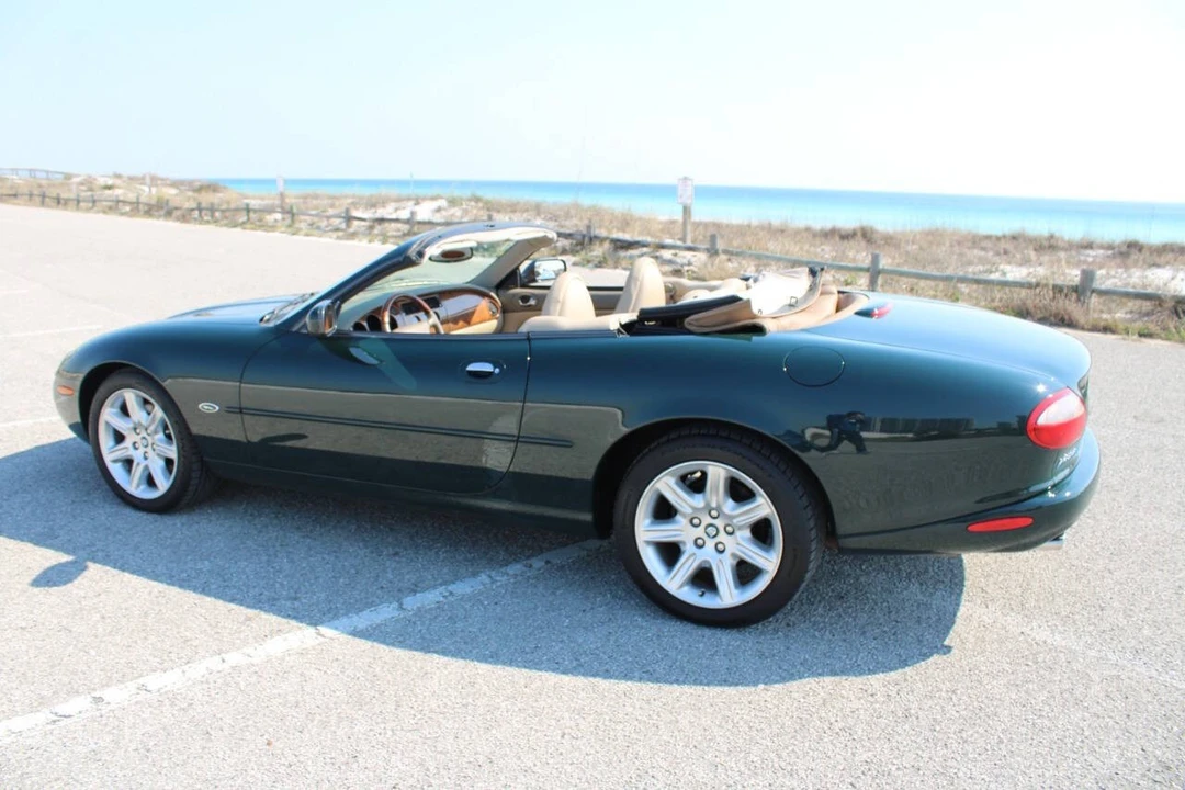 2000 Jaguar X100 XK8 - Image 15 of 31