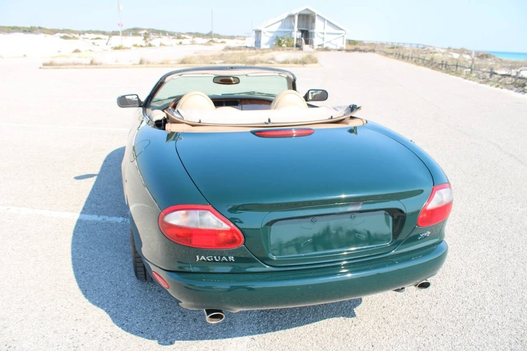 2000 Jaguar X100 XK8 - Image 24 of 31