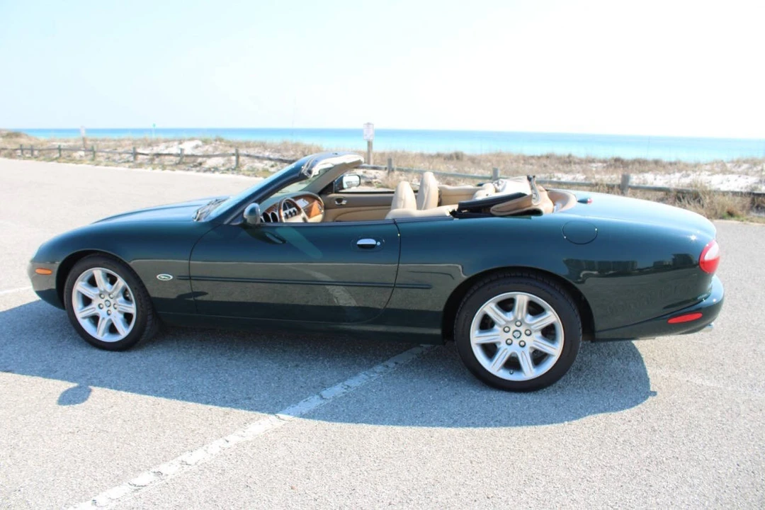 2000 Jaguar X100 XK8 - Image 13 of 31