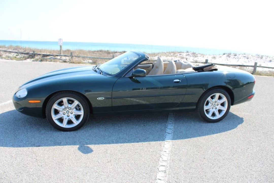 2000 Jaguar X100 XK8 - Image 7 of 31