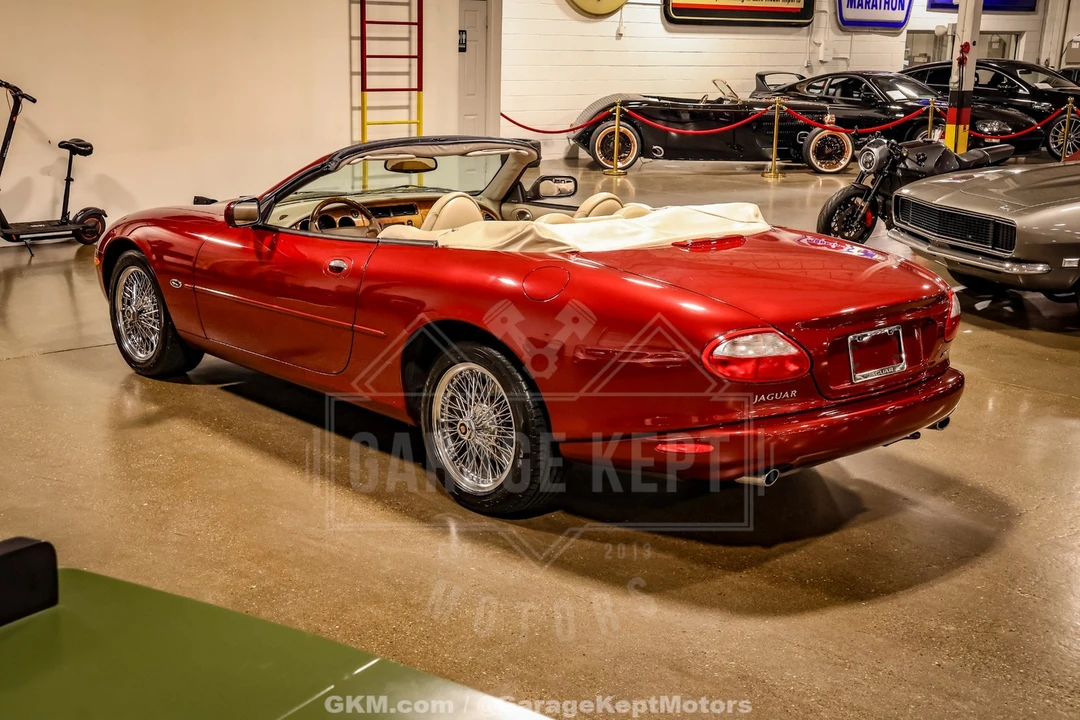 2000 Jaguar X100 XK8 - Image 22 of 31