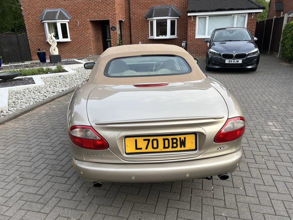 2000 Jaguar X100 XKR - Image 12 of 30