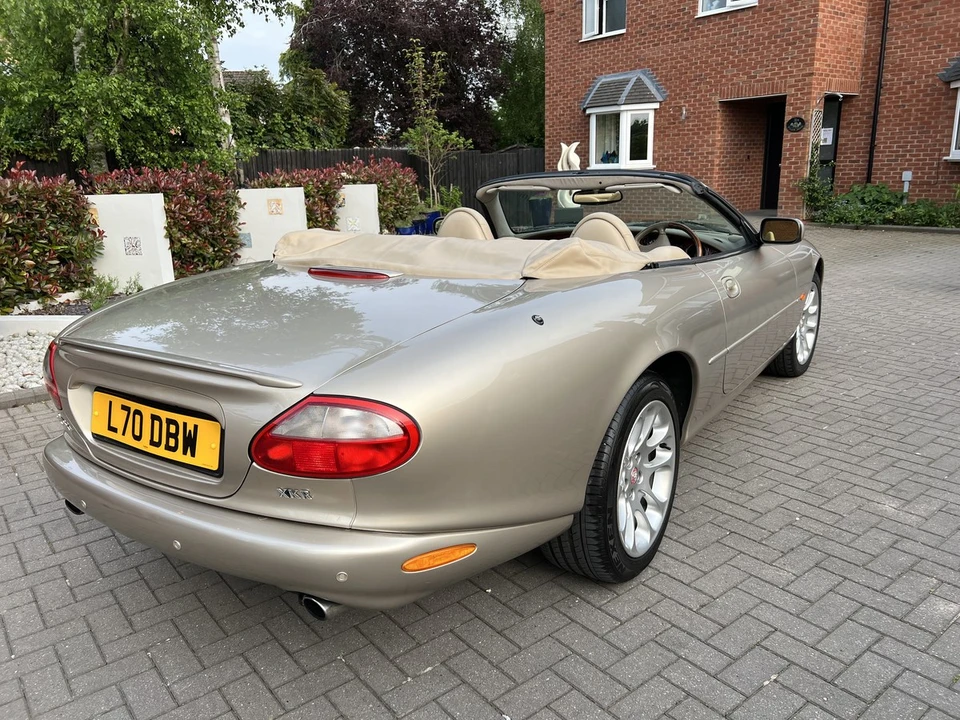 2000 Jaguar X100 XKR - Image 6 of 30