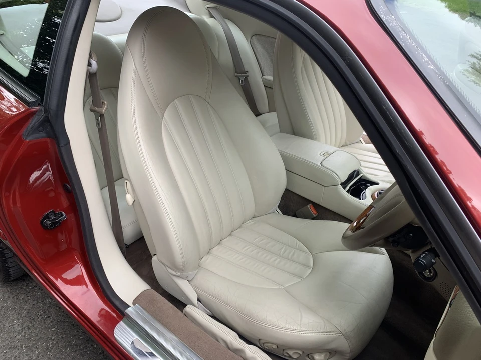 2000 Jaguar X100 XKR - Image 25 of 30