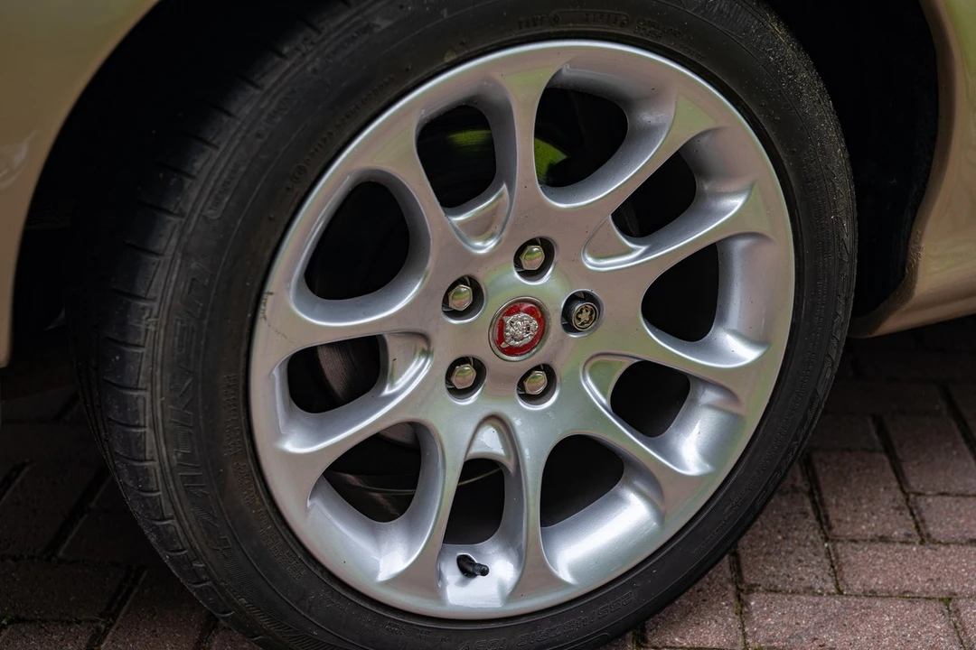 2000 Jaguar X100 XKR - Image 10 of 30