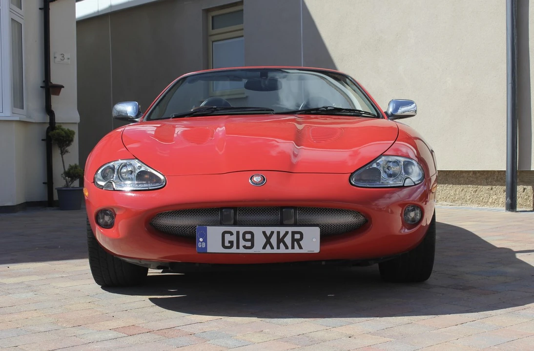 2000 Jaguar X100 XKR - Image 4 of 30