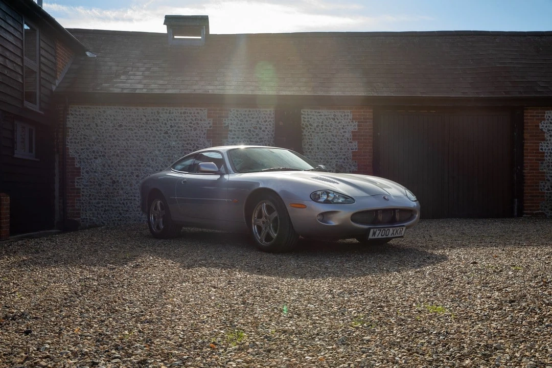 2000 Jaguar X100 XKR - Image 7 of 30