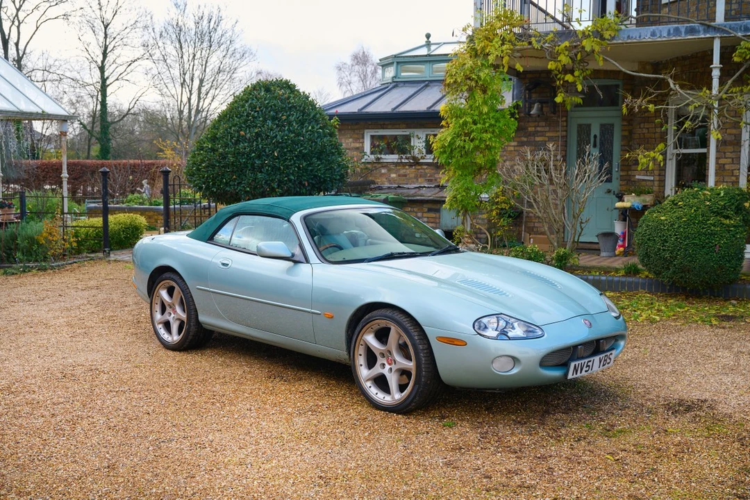 2000 Jaguar X100 XKR - Image 19 of 30