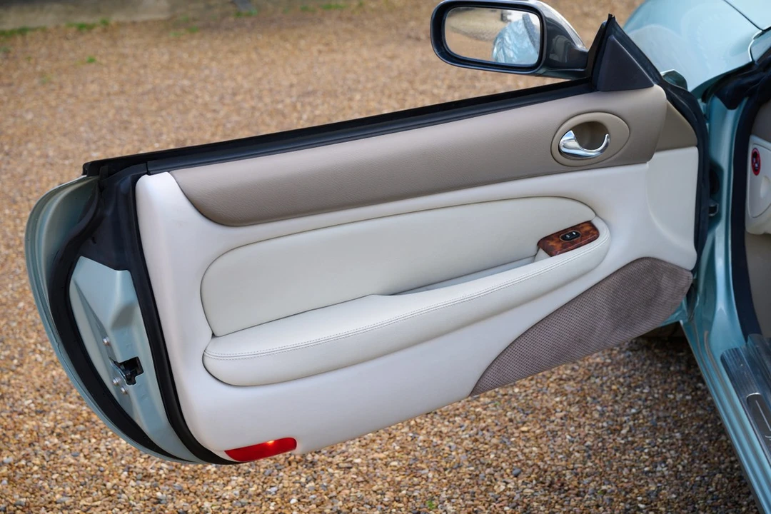 2000 Jaguar X100 XKR - Image 25 of 30
