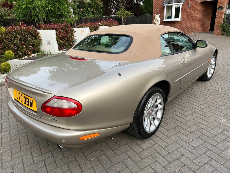 2000 Jaguar X100 XKR - Image 13 of 30