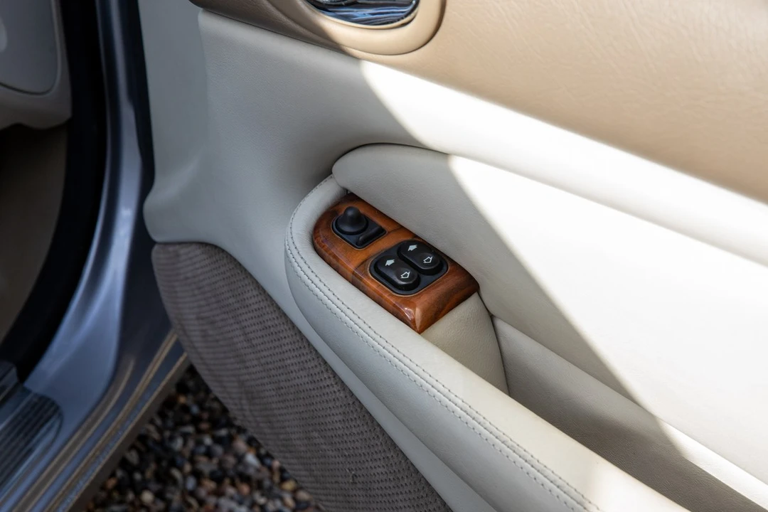 2000 Jaguar X100 XKR - Image 18 of 30