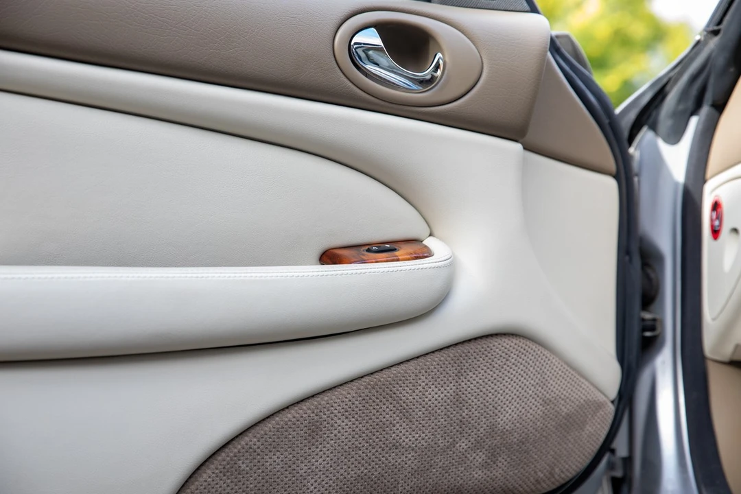 2000 Jaguar X100 XKR - Image 30 of 30