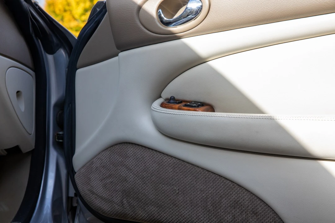 2000 Jaguar X100 XKR - Image 17 of 30
