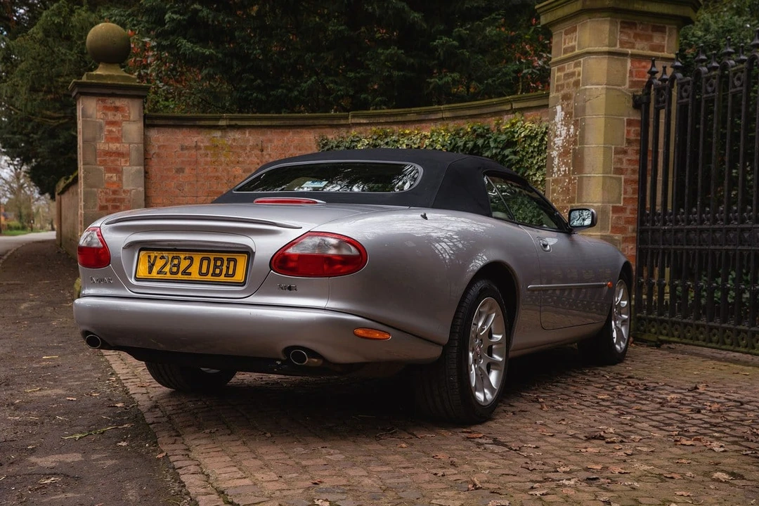 2000 Jaguar X100 XKR - Image 20 of 30