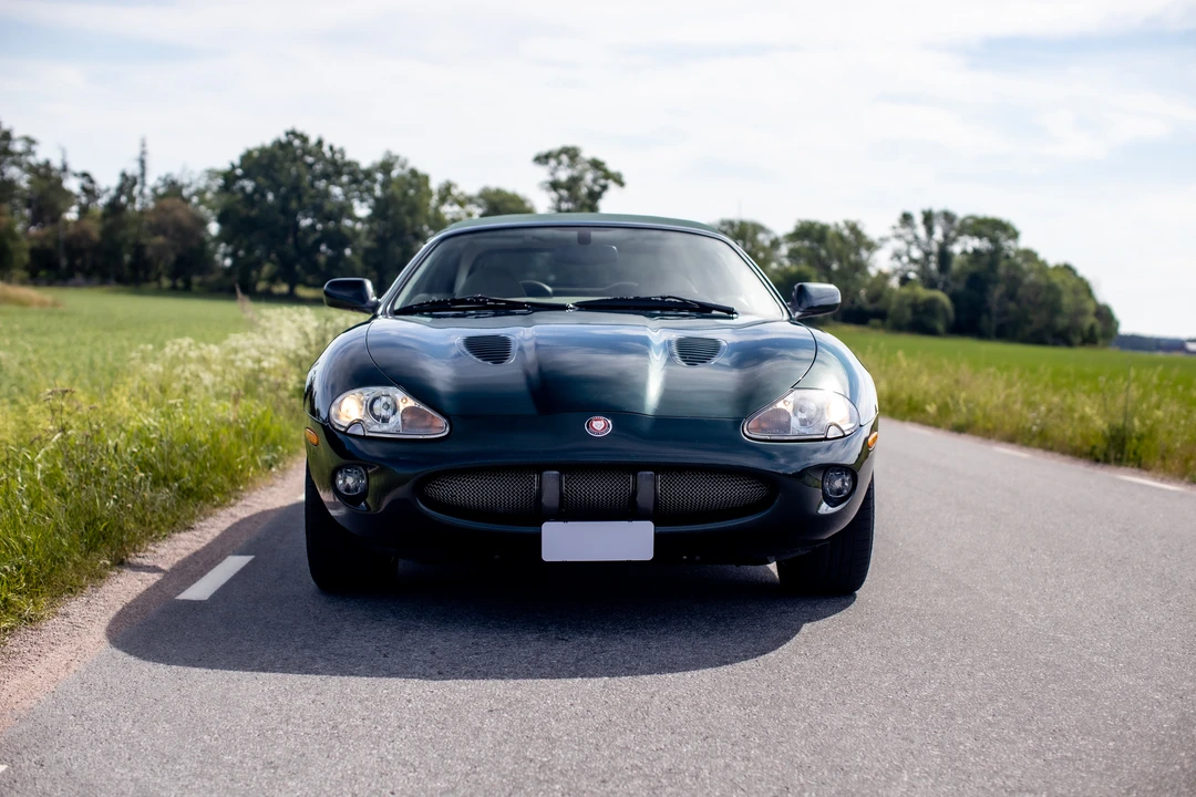 2000 Jaguar X100 XKR - Image 3 of 31