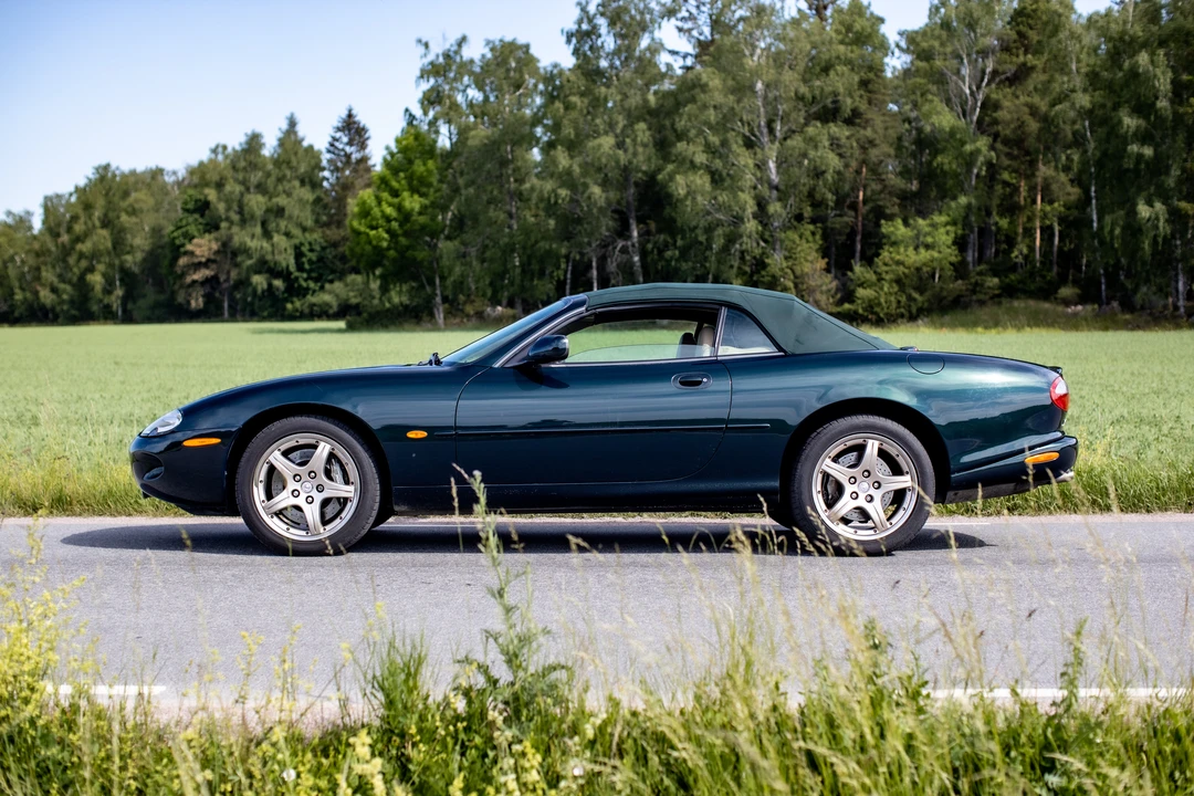 2000 Jaguar X100 XKR - Image 11 of 31