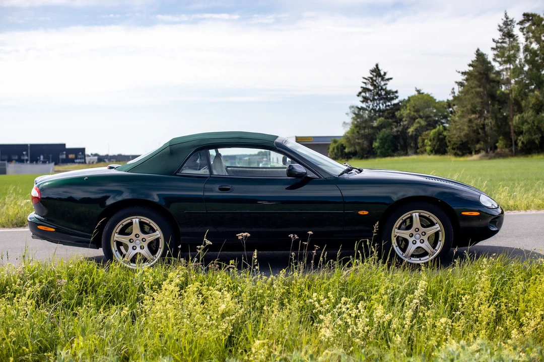 2000 Jaguar X100 XKR - Image 24 of 31