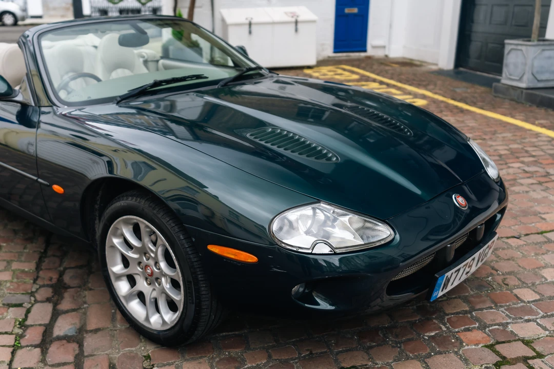 2000 Jaguar X100 XKR - Image 23 of 31